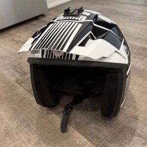 Jitsie open face helmet Black and White L adults